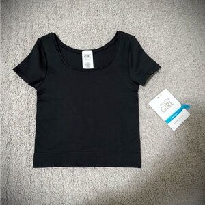 “Athleta” Kids Ribbed Crop Tee